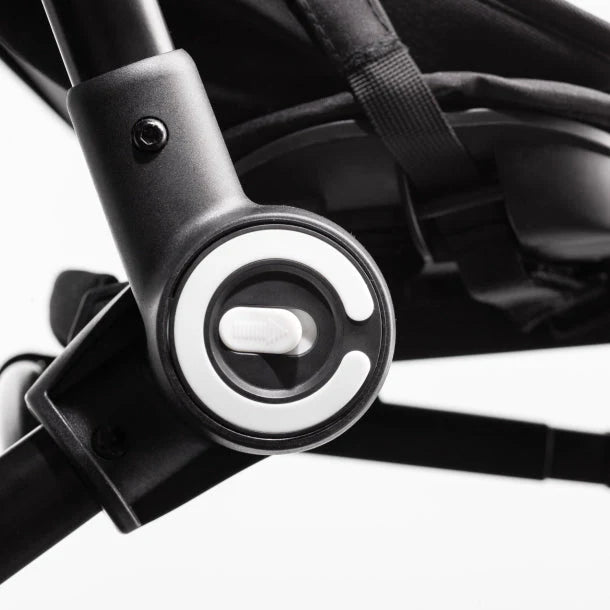 SMARTRIKE TRAVELER Carrinho de passeio compacto e com triciclo - até 22kg