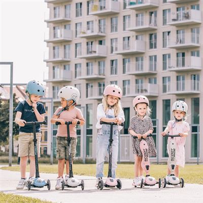 Scoot & Ride Trotinete com LED Highwaykick 3