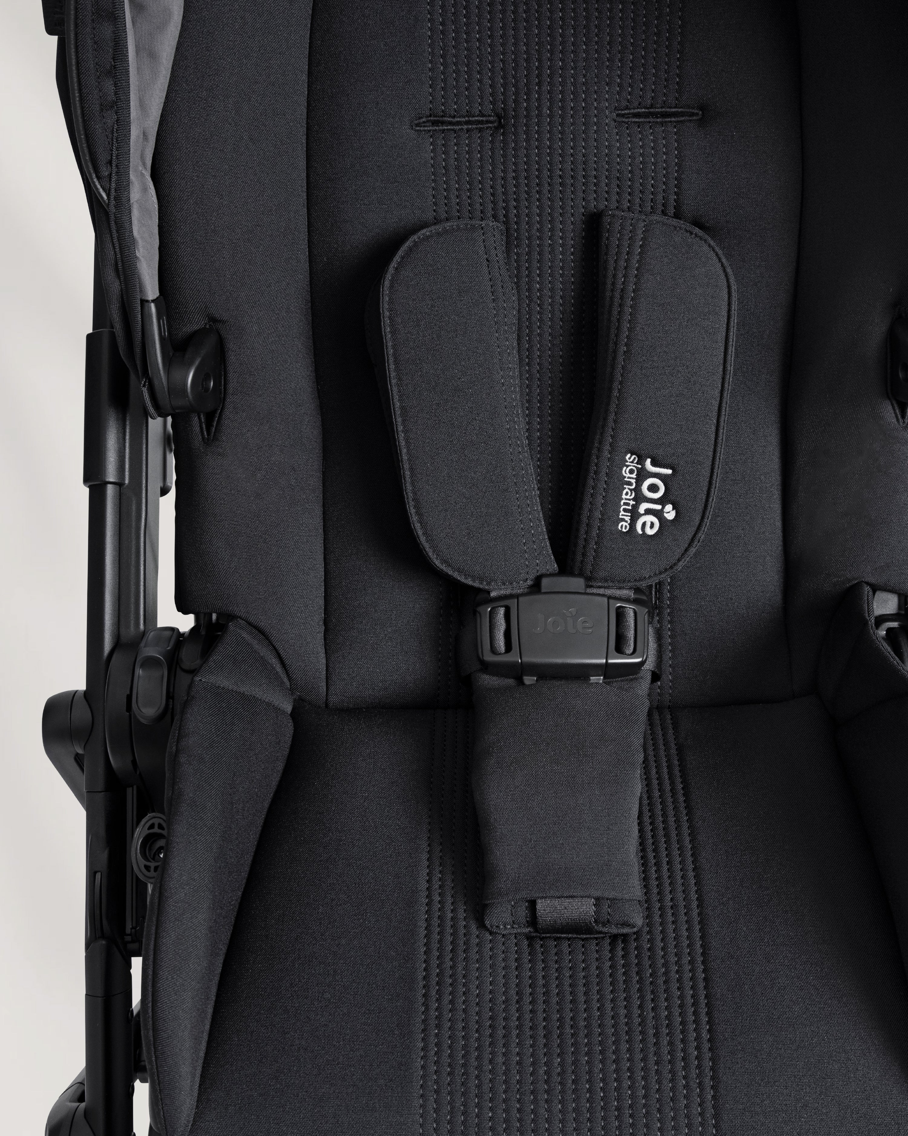 Joie carrinho de passeio Reversível GÉMEOS VERSITI Signature - até 22kg