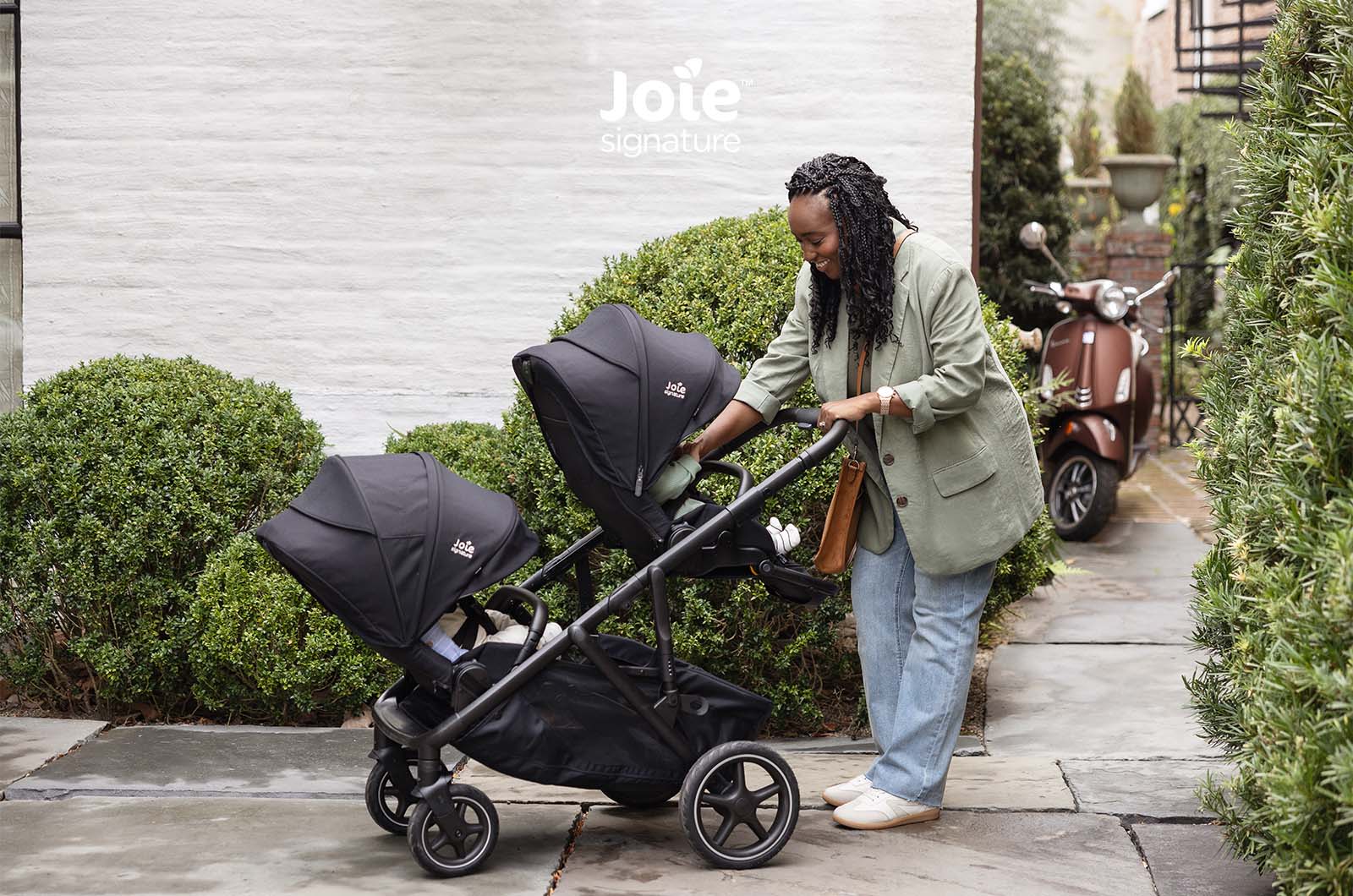 Joie carrinho de passeio Reversível GÉMEOS VERSITI Signature - até 22kg