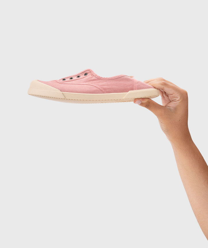 Igor Barefoot Adult Canvas Sneakers Pink