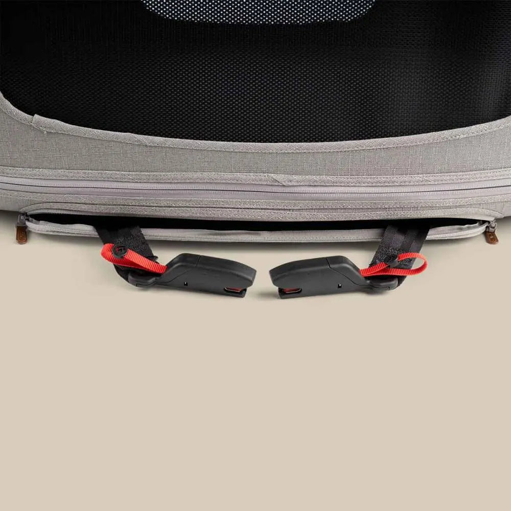 TAVO Crispin: Premium Car Travel Box - Impact Tested