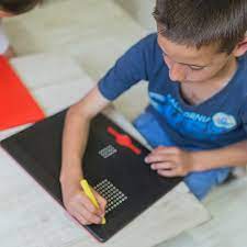 Braintoys IMApad  jogo magnético de bolso