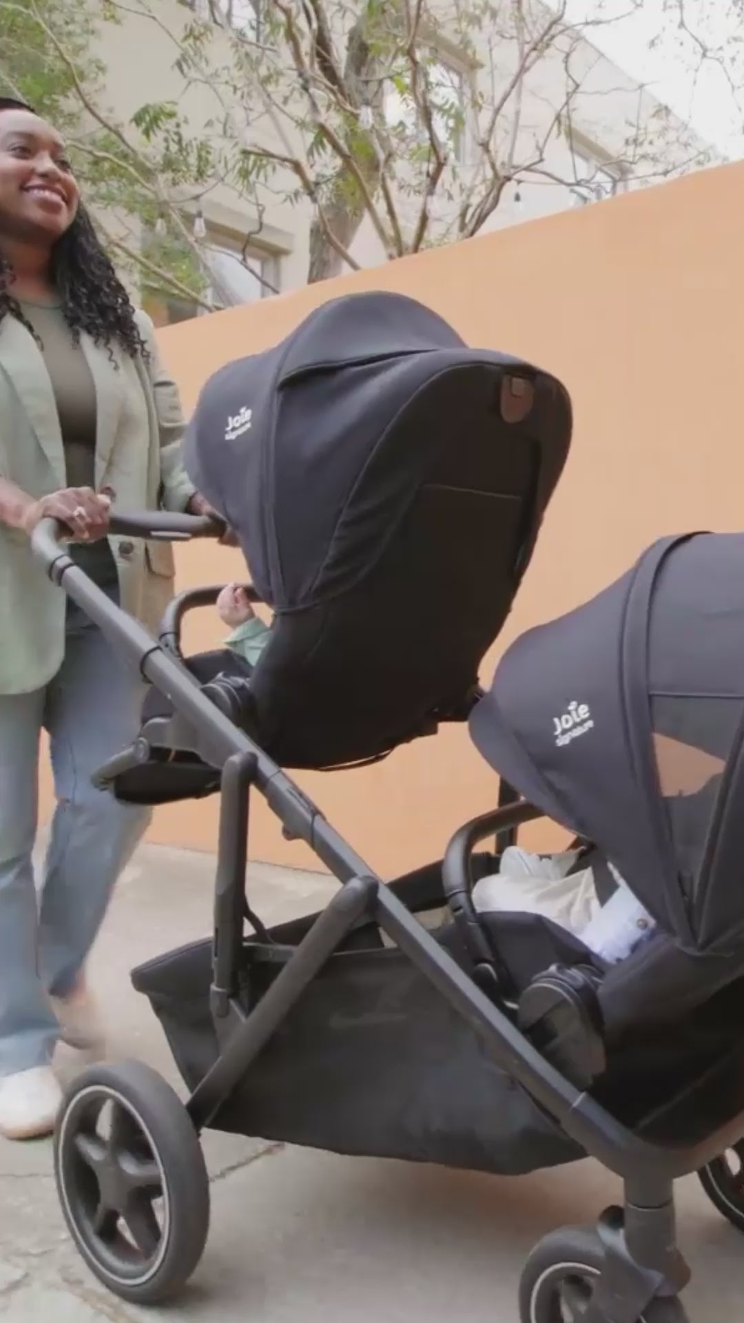 Joie carrinho de passeio Reversível GÉMEOS VERSITI Signature - até 22kg