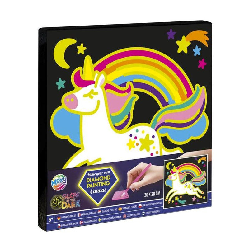 Moxy Pinta com diamantes e brilha no escuro