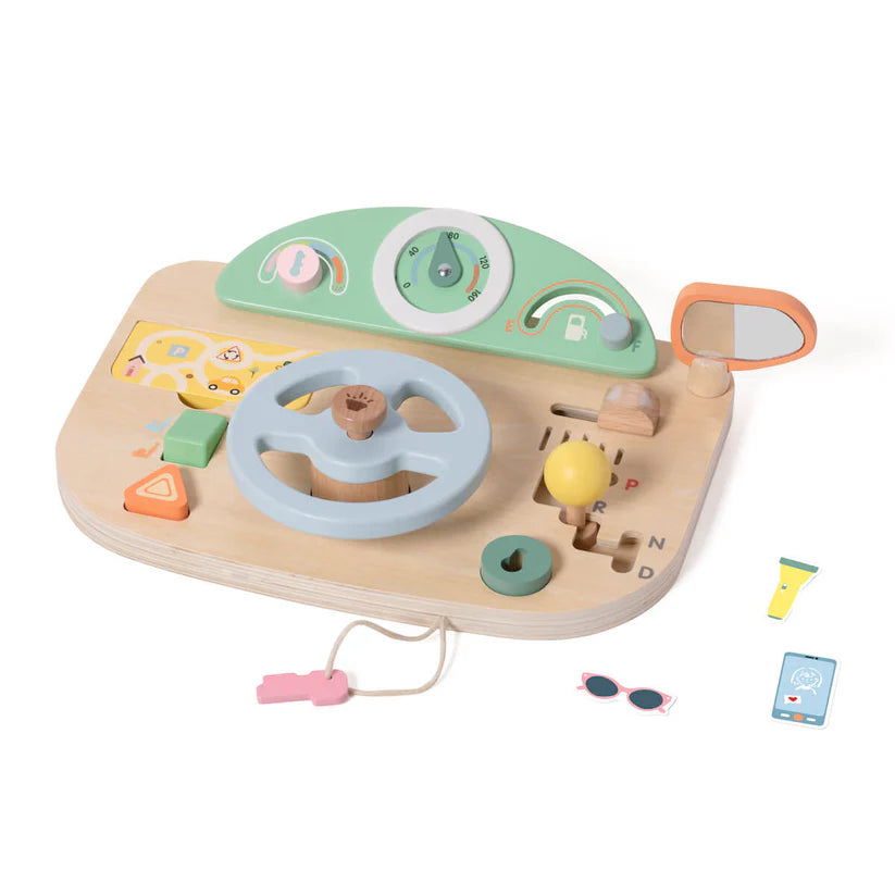 Vista frontal detalhada do Classic World Volante Multifunções de madeira, com todos os seus componentes interativos e acessórios soltos.