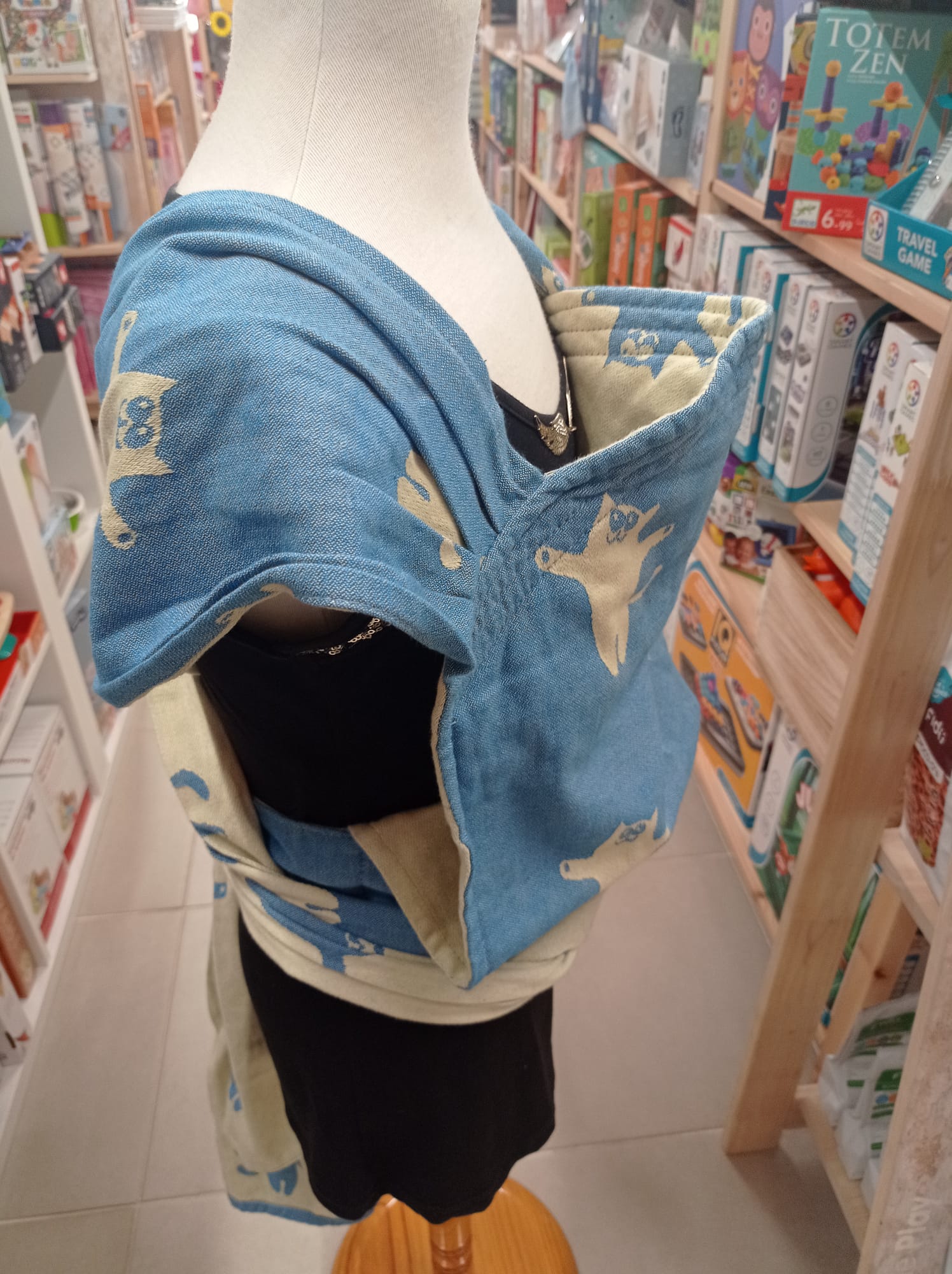 Baby carrier rental - babywearing