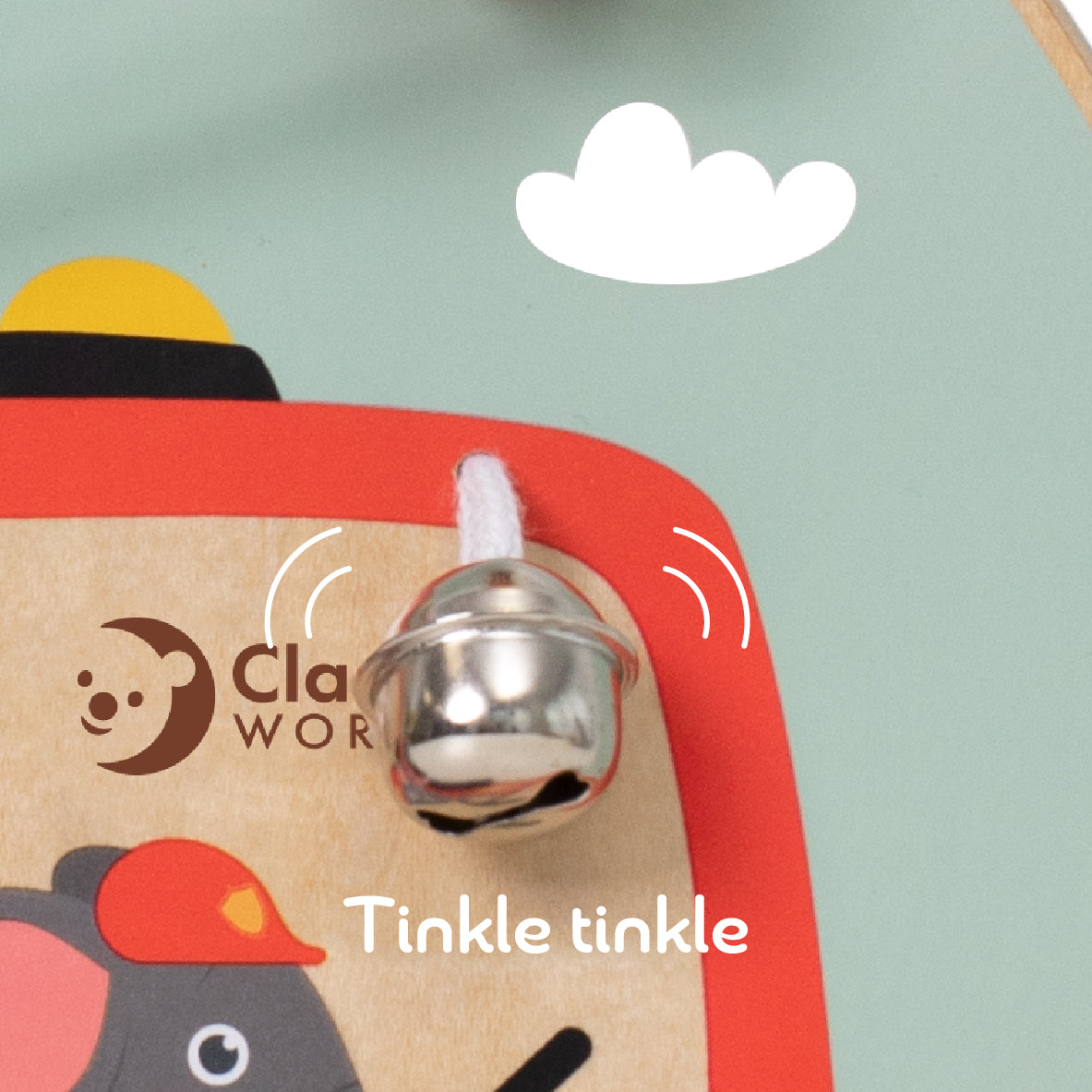 Detalhe do sino no Classic World busy board Bombeiros.