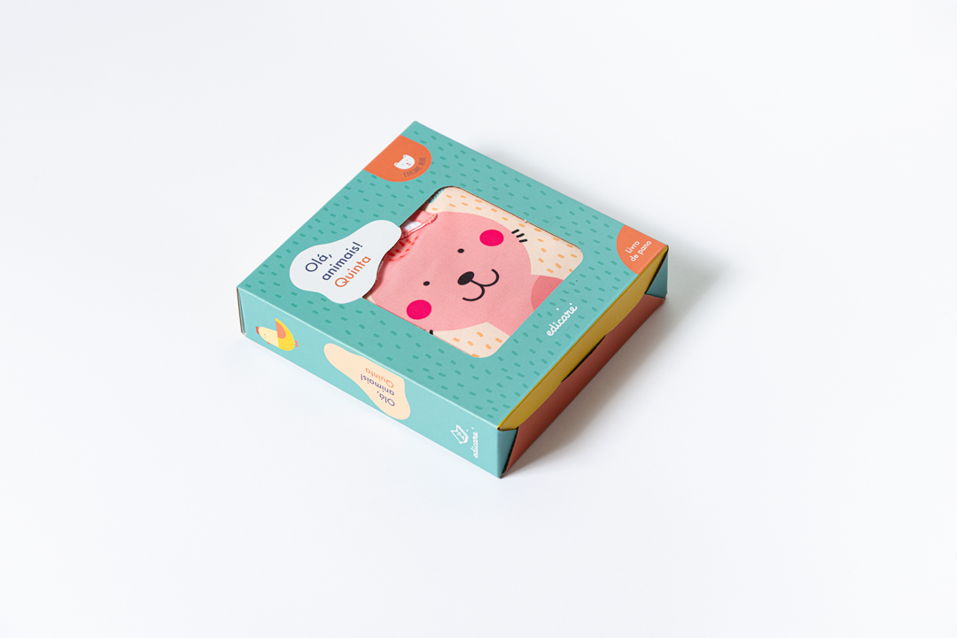 Caixa do livro de pano Olá, Animais! Quinta da Edicare