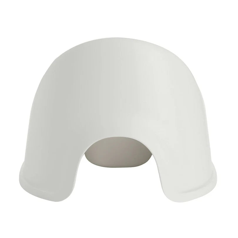 Vista traseira do pote Kikkaboo Nimo, mostrando o formato arqueado e a base larga.