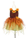 Conjunto Sabrina da Souza, vestido de veludo castanho com saia laranja e verde