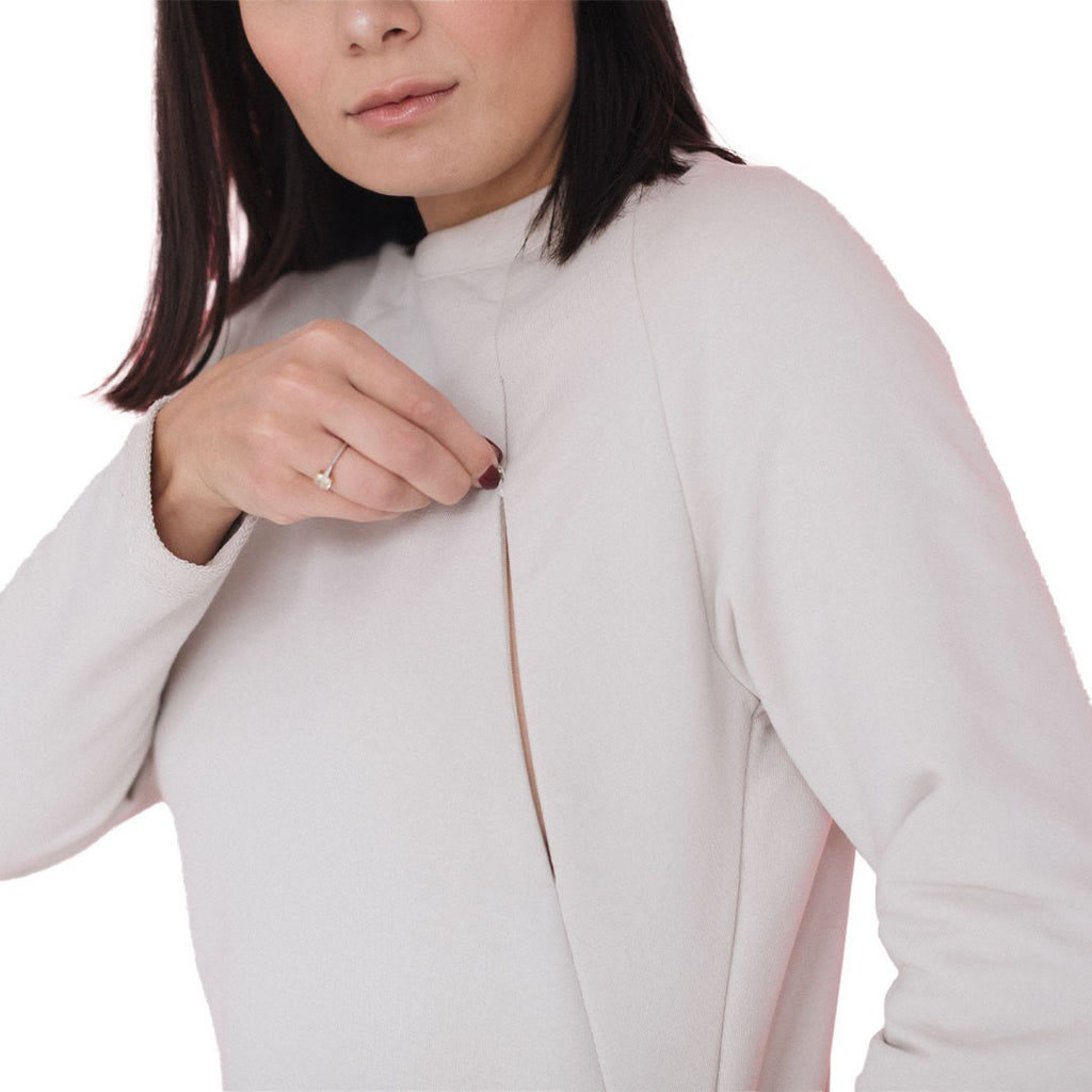 Pormenor dos fechos de amamentação da camisola Love and Carry Ivory