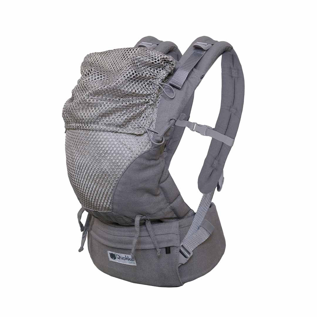 Pormenor da malha 3D do painel da mochila Quokkababy E-Carrier Mesh Light Grey