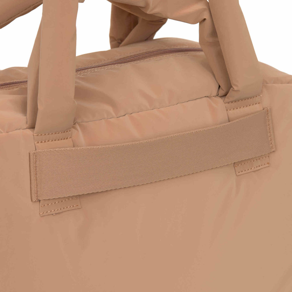 Bolsa de Maternidade Lassig Everyday na cor amêndoa, fotografia 8 de 8 do produto
