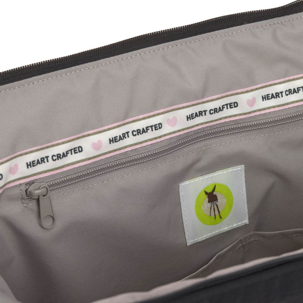 Bolsa de Maternidade Lassig Weekender Yula na cor preto, fotografia 6 de 8 do produto
