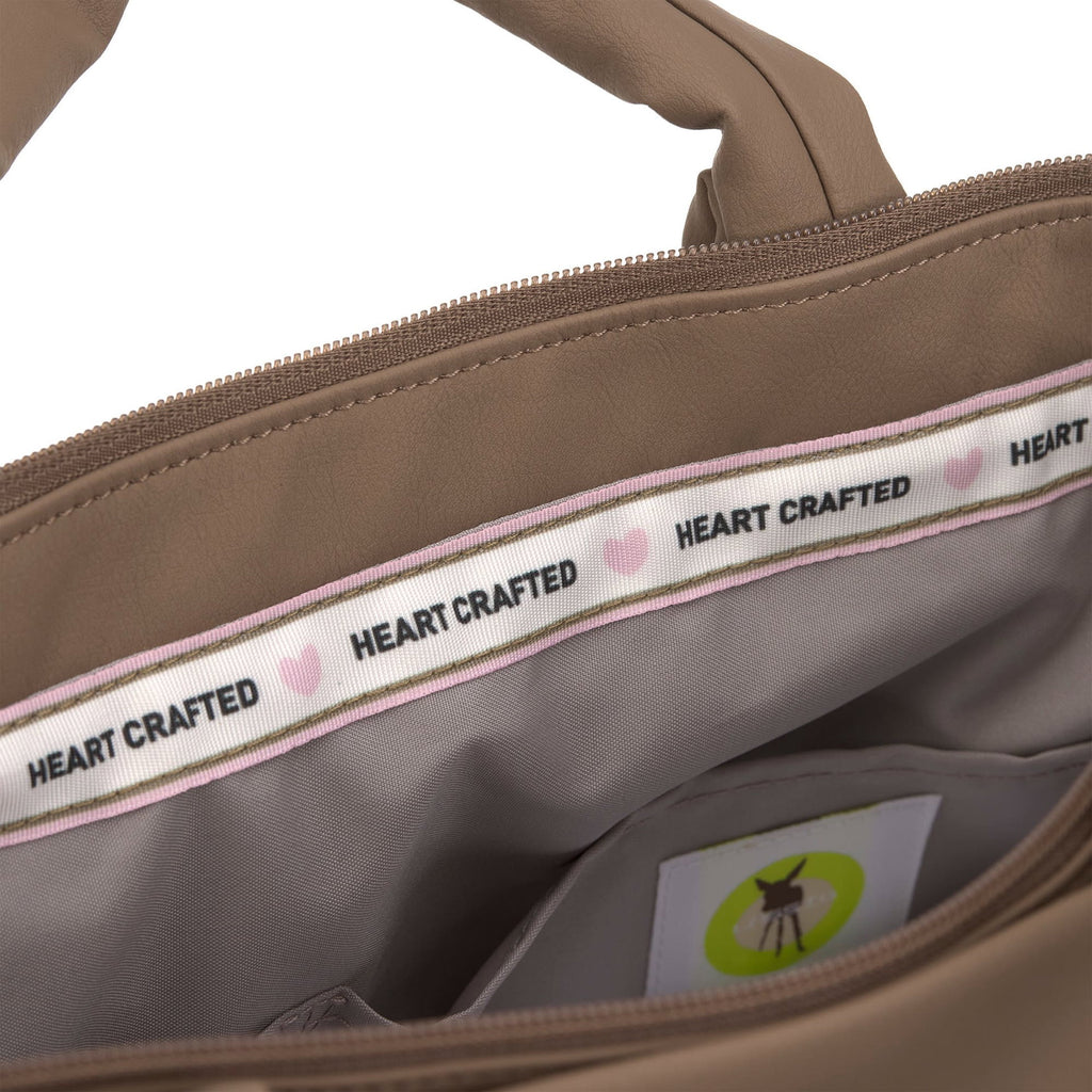 Bolsa de Maternidade Lassig Liva na cor avelã, fotografia 6 de 8 do produto