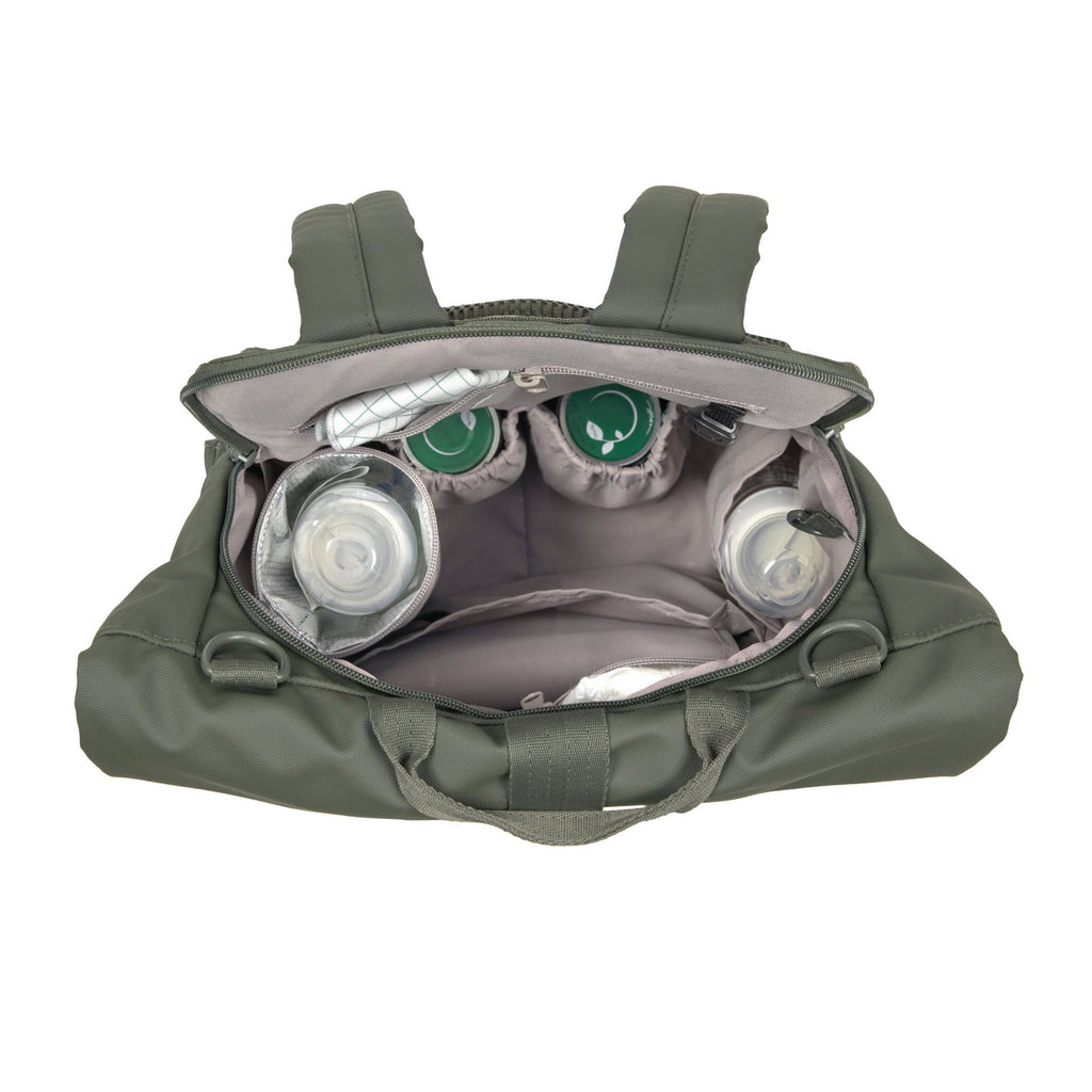 Mochila de Maternidade Lassig Rolltop Up na cor verde oliva, fotografia 4 de 8 do produto