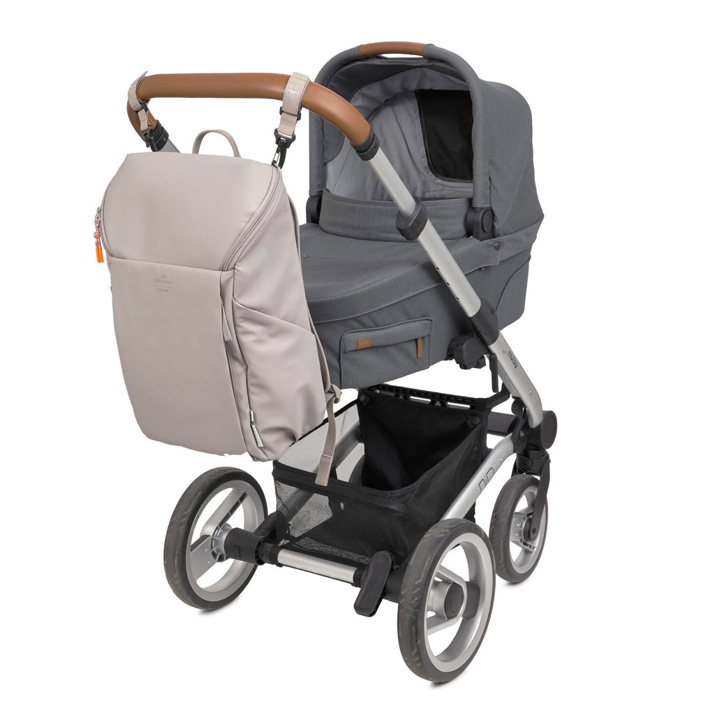 Mochila de Maternidade Lassig Slender Up na cor taupe, fotografia 5 de 8 do produto