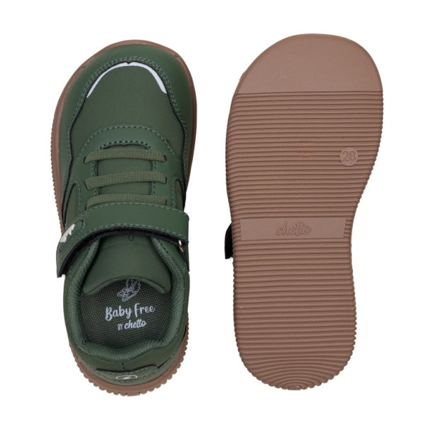 Sapatilha barefoot Chetto repelente à água em verde, vista de cima e sola de borracha flexível