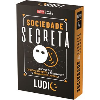 Caixa do jogo de cartas "Sociedade Secreta" da Ludic, com design escuro e detalhes em laranja, destacando o título e o conceito de descobrir códigos secretos.