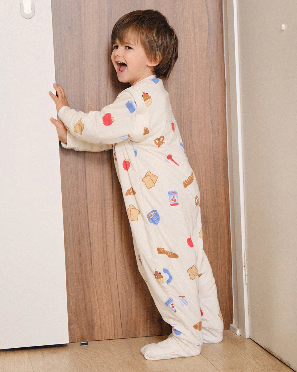 MolisandCo TOG 1.0 Saco de dormir com mangas E meias [GOOD MORNING