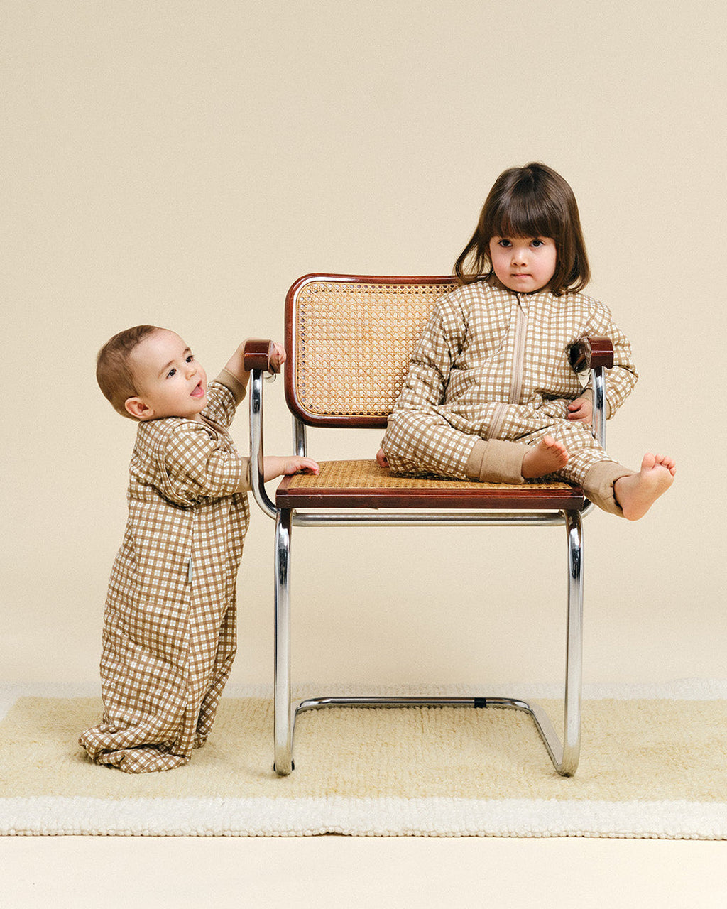 MolisandCo saco de dormir sem pés e com mangas TOG 1.0 Brown Checks