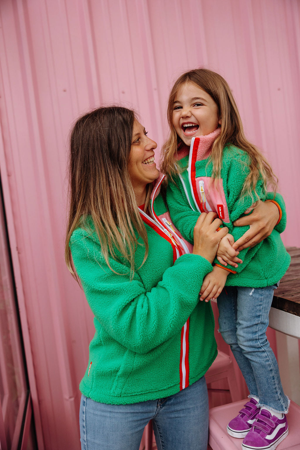Veste polar Hello Hossy Green Candy com forro polar, fecho de correr e bolso no peito, foto 9