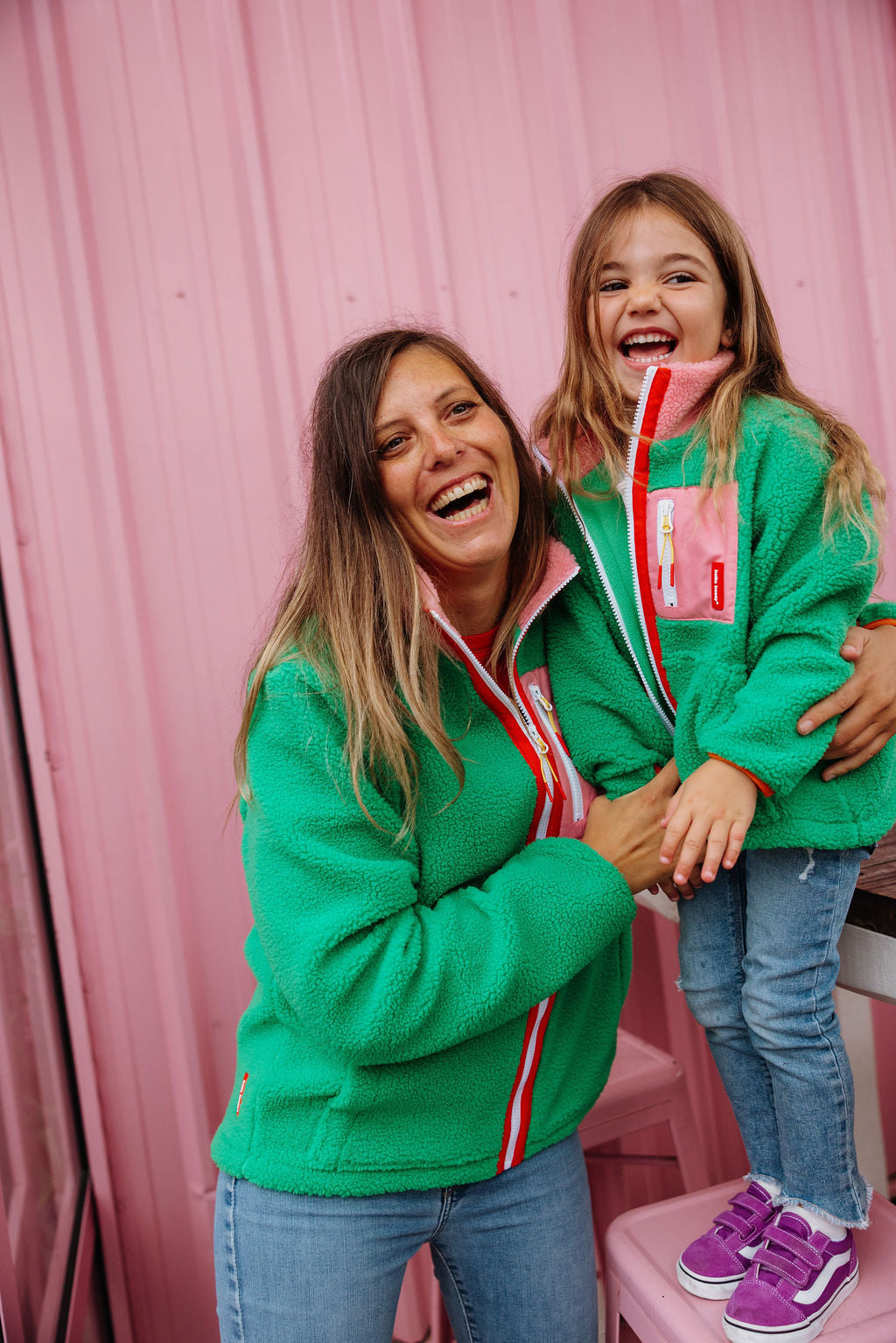 Veste polar Hello Hossy Green Candy com forro polar, fecho de correr e bolso no peito, foto 3