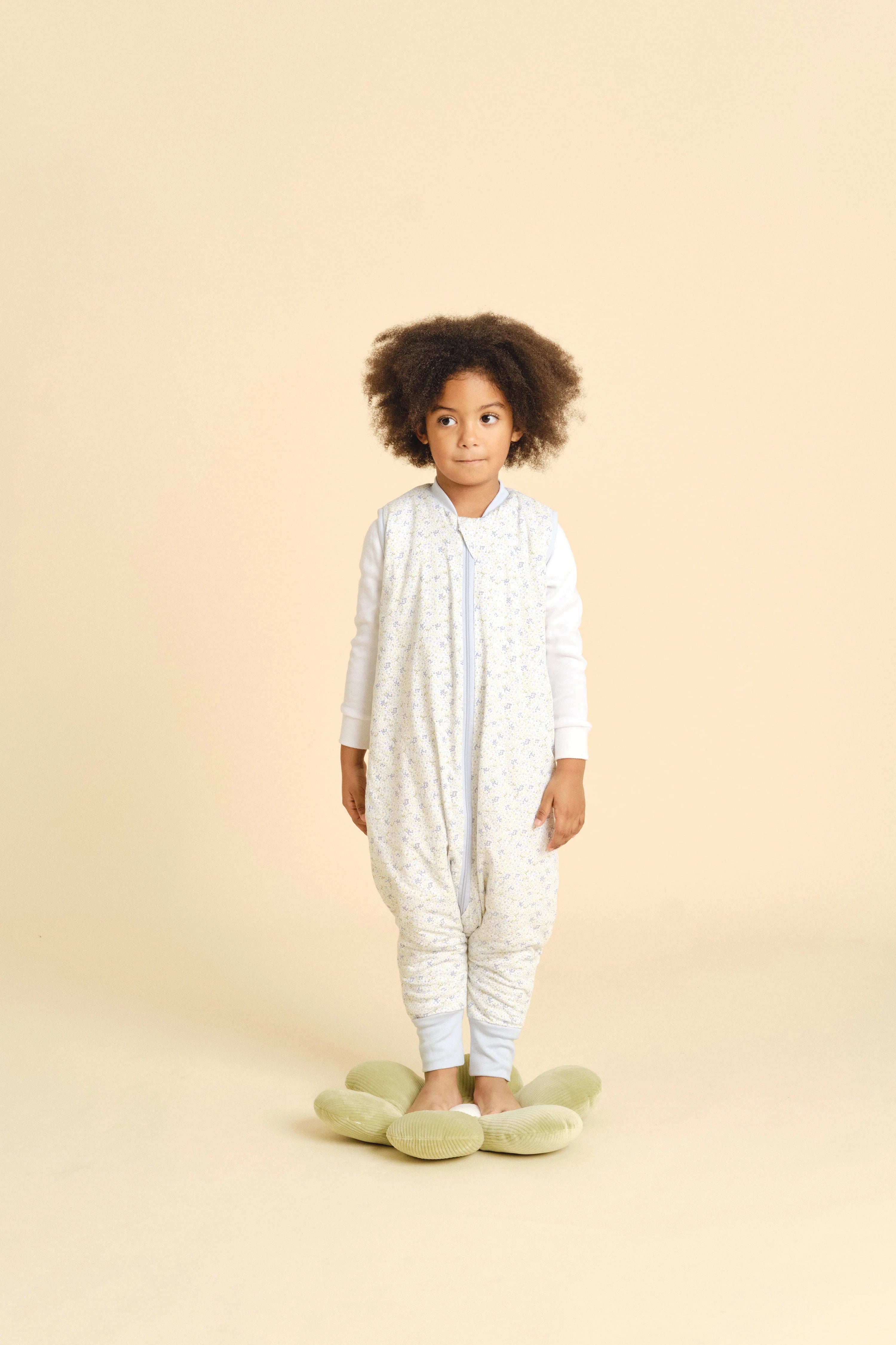 MolisandCo TOG 1.0 Sleeping bag with feet BLUE LILY *on order