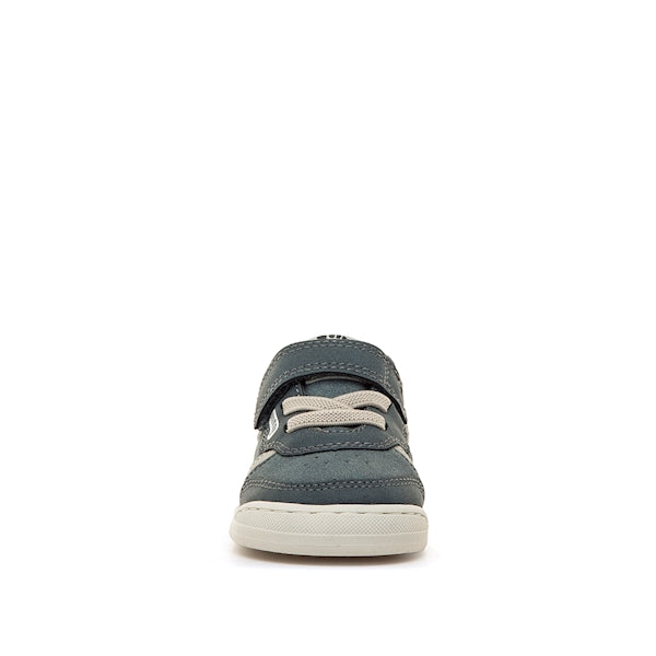 Sapatilha Mustang azul para bebe, flexibilidade da sola