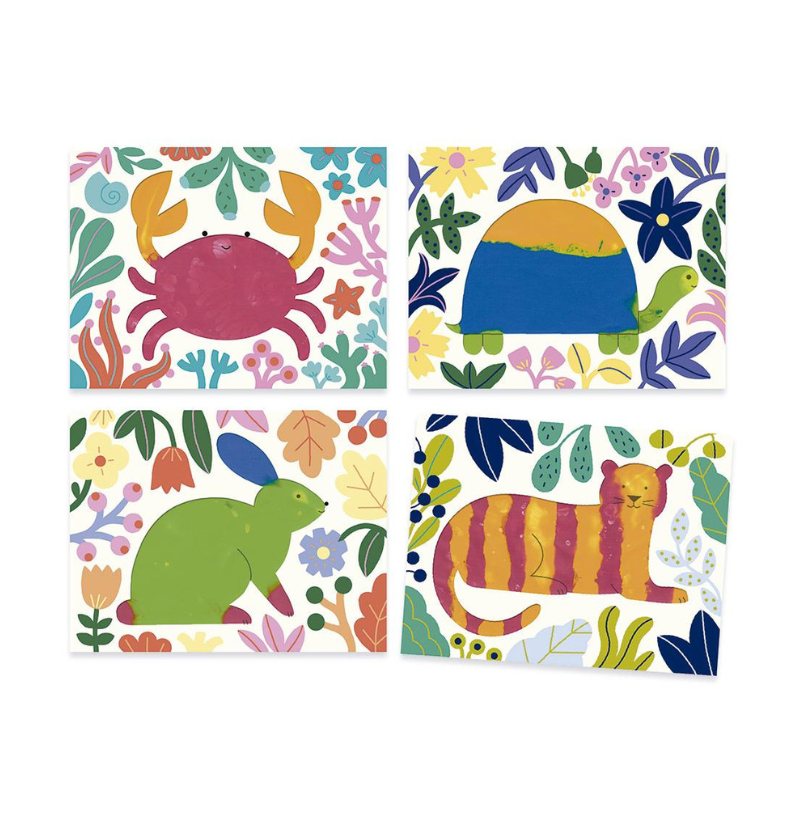 Quatro cartões pintados e finalizados do kit Djeco Atividades c/ linhas, mostrando um caranguejo, uma tartaruga, um coelho e um tigre.