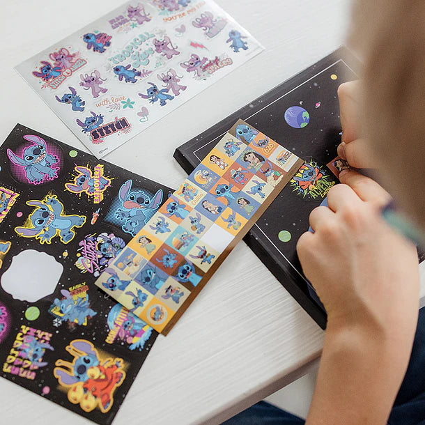 Pegatinas Totum con escenario de Stitch