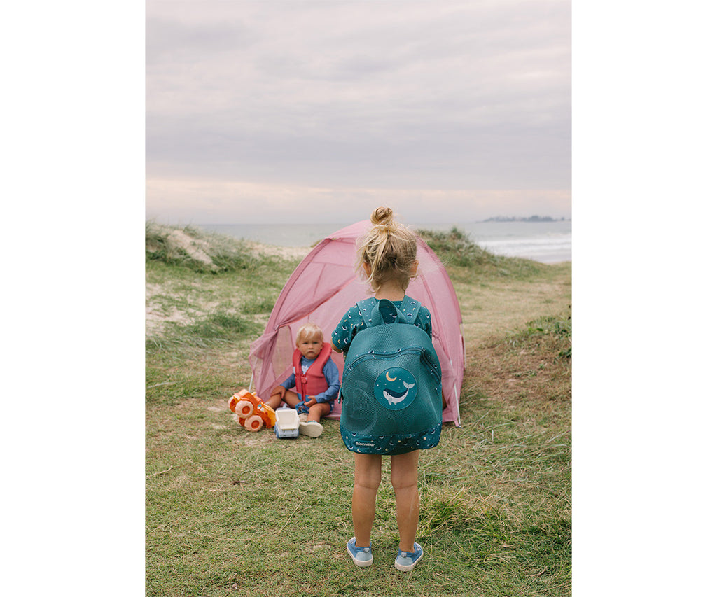Monneka Mochila infantil Anti-areia Whale Teal