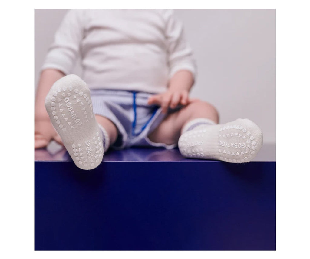 Pack de 3 pares de meias antiderrapantes GoBabyGo Sport em algodão orgânico, cor azul, com pontos na sola