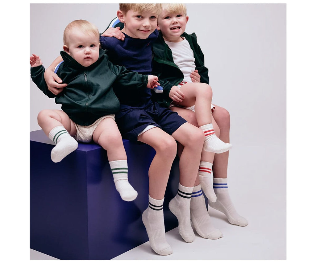 Pack de 3 pares de meias antiderrapantes GoBabyGo Sport em algodão orgânico, cor verde, com pontos na sola