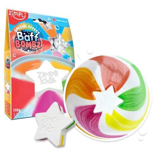 ZIMPLIKIDS Bomba de banho Estrela em forma de espiral arco-íris, ao lado da embalagem colorida do produto Baff Bombz.
