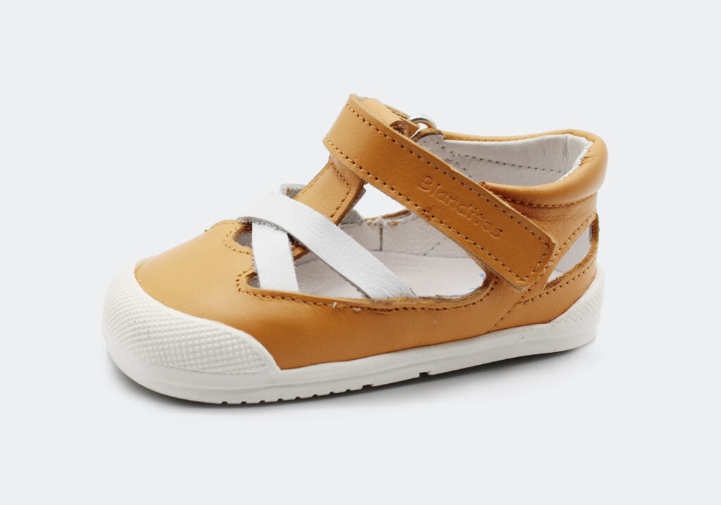 blanditos em stock gotu barefoot calçado respeitador cala melocoton sola branca um velcro