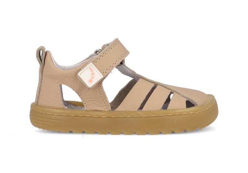 Blanditos by Crio´s Sandália Fechada Cuba Beige