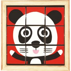 Puzzle Djeco Tournanimo montado, apresentando a imagem completa de um panda preto e branco.