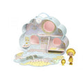 Djeco Tinyly Casa Nuvem aberta com as figuras Sunny e Mia, mostrando o interior detalhado da casa de bonecas em tons pastel.