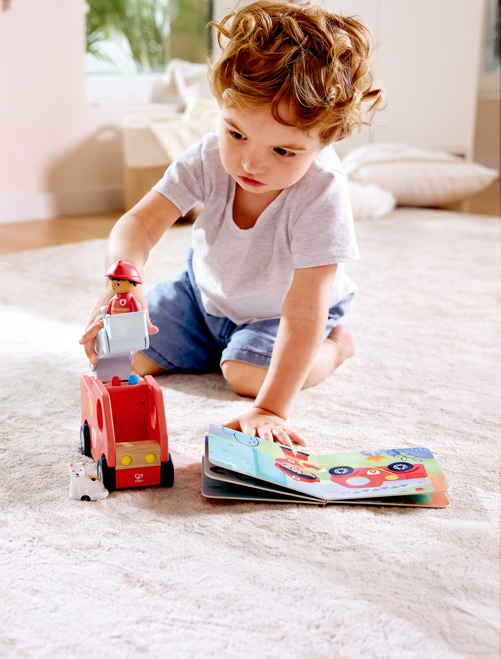 Hape Fire Engine and Musical Book