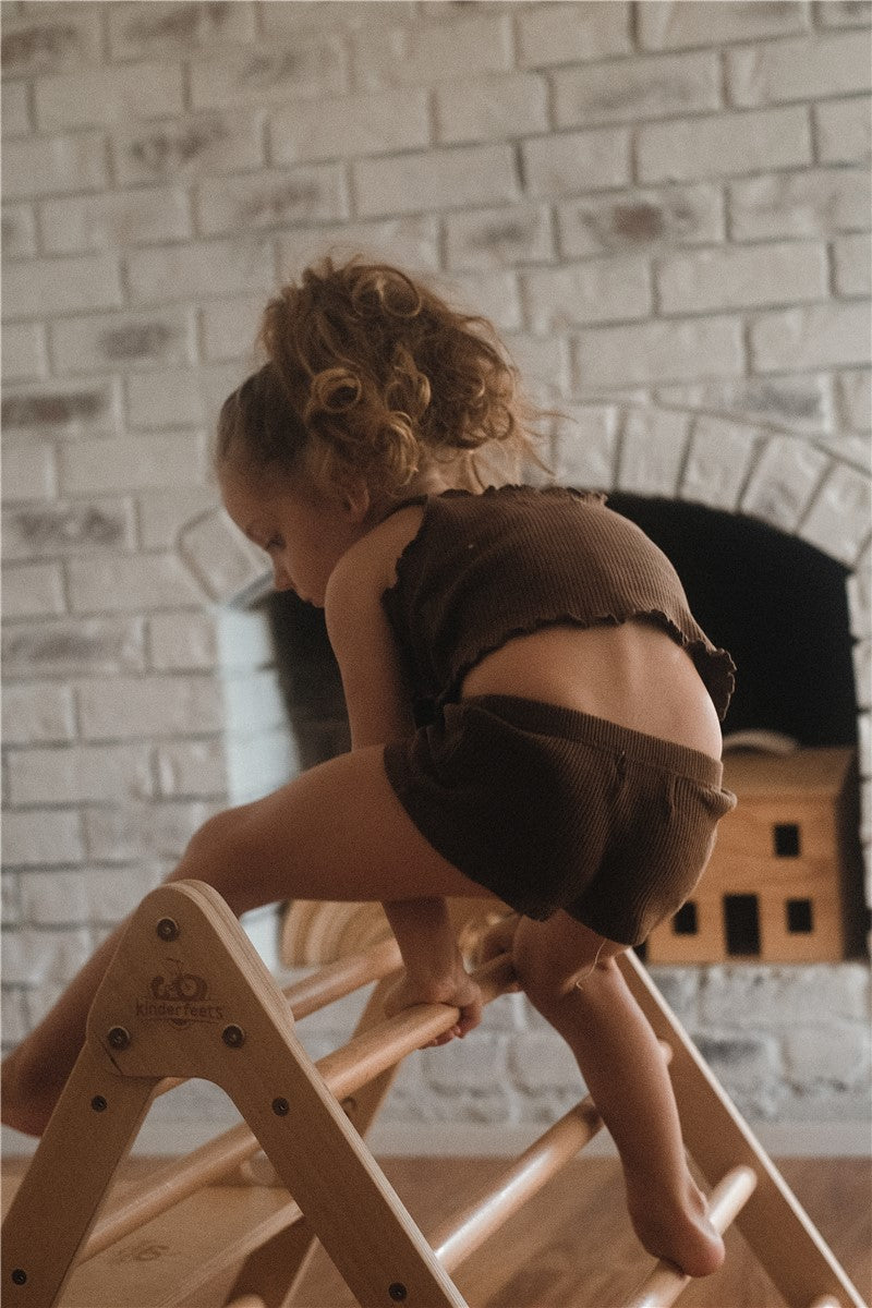 Kinderfeets - Triângulo para escalar médio *Por encomenda
