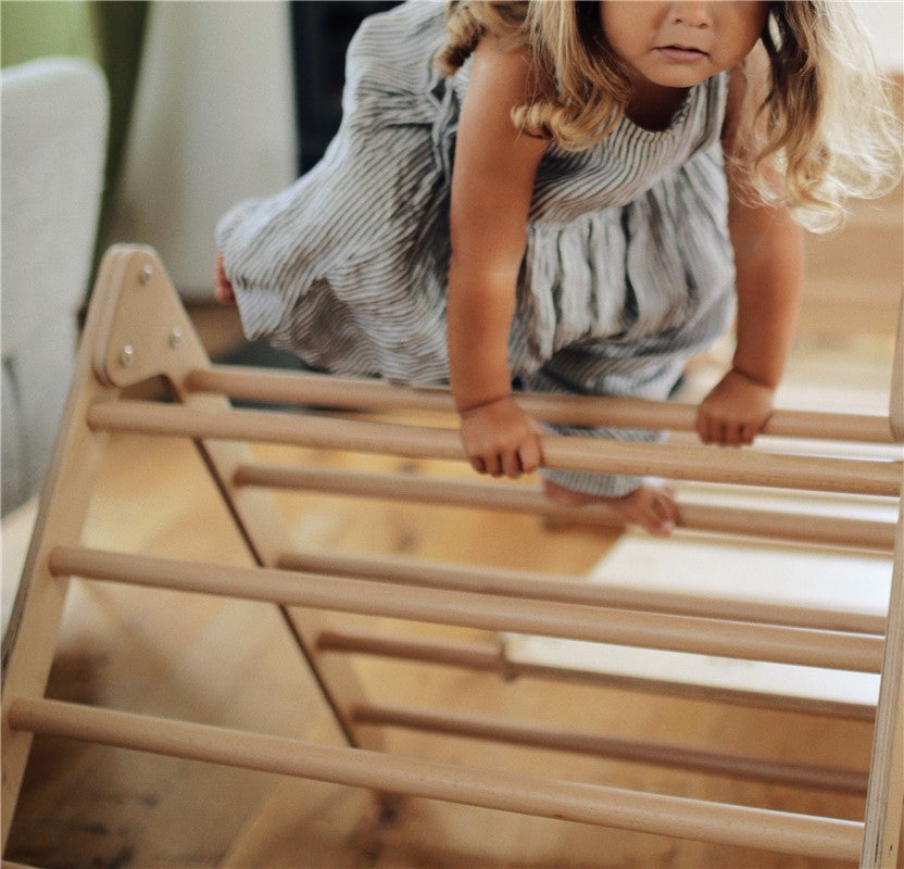 Kinderfeets - Triângulo para escalar médio *Por encomenda