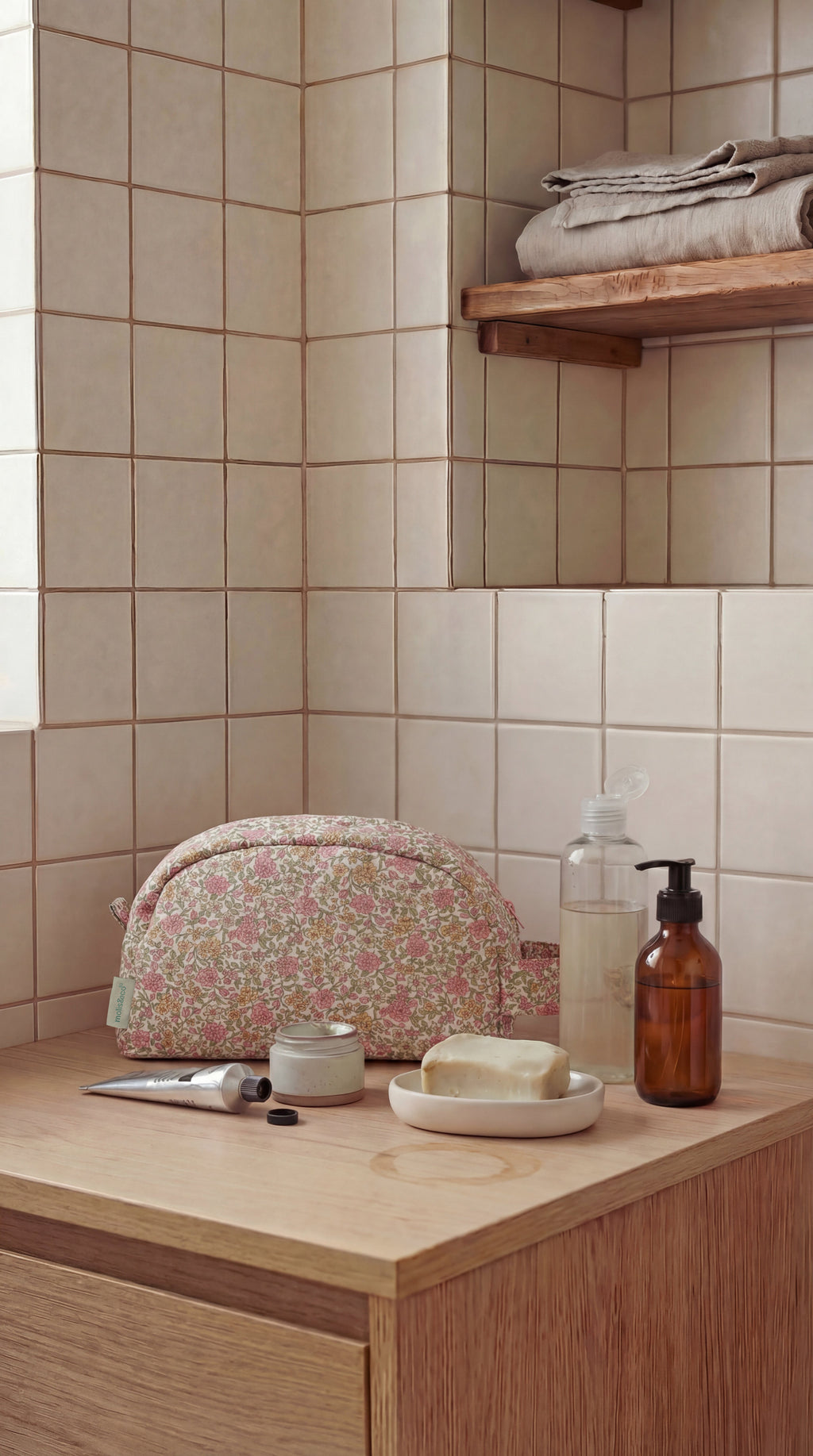 MolisandCo Necessaire de viagem Peony