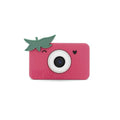 Máquina fotográfica digital Hoppstar Rookie Strabella rosa com design de morango, vista frontal da lente.