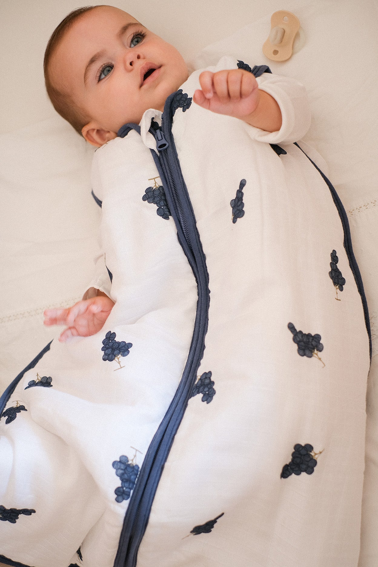 MolisandCo saco de dormir sem pés TOG 2.5 Bamboo muslin - Grapes