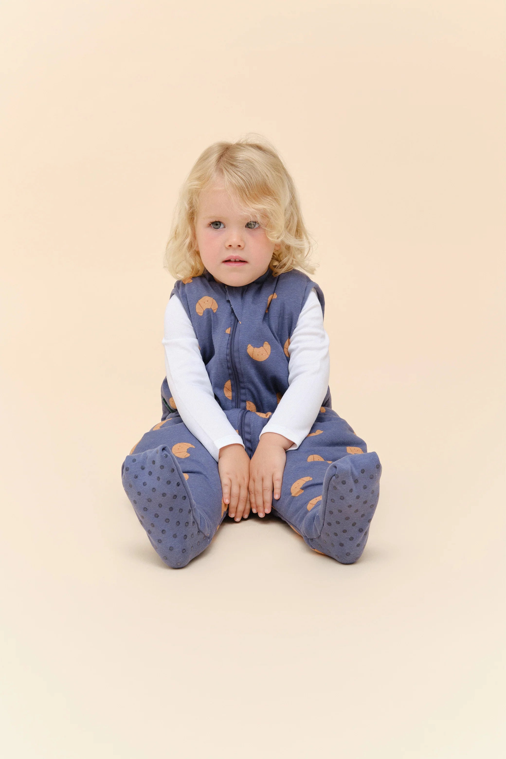 MolisandCo TOG 2.5 Saco de dormir com pés [Croissants] * por encomenda