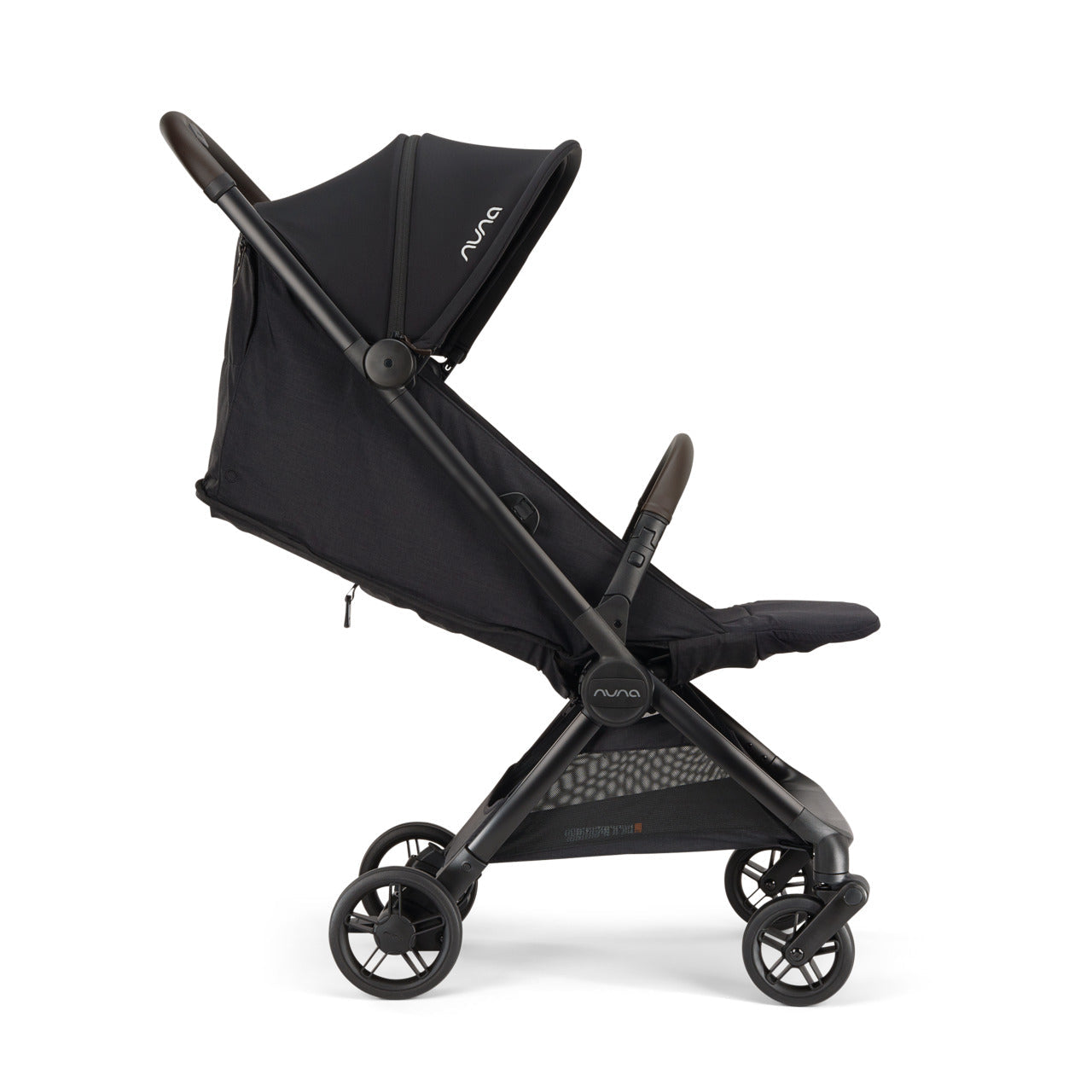 Nuna VIAA cabn Caviar - reclinado