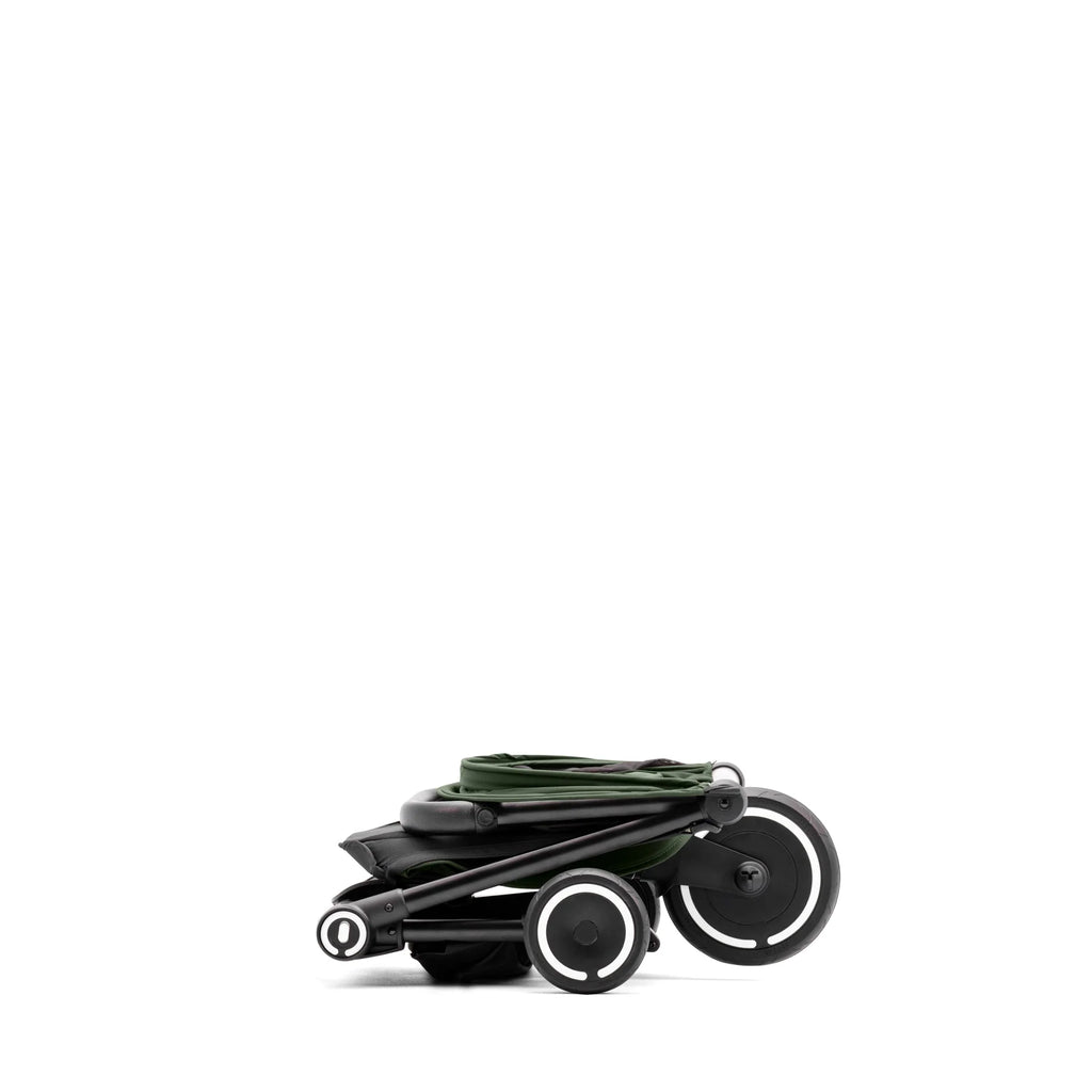 SMARTRIKE TRAVELLER Cochecito triciclo compacto - hasta 22 kg