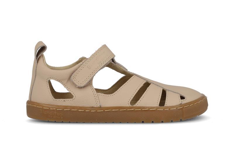 Blanditos by Crio´s Sandália Fechada Saba Beige